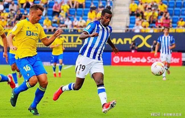 略有下滑 略有下滑