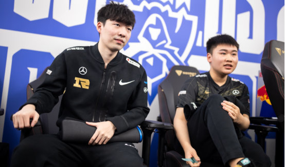 尺度上更加 尺度上更加