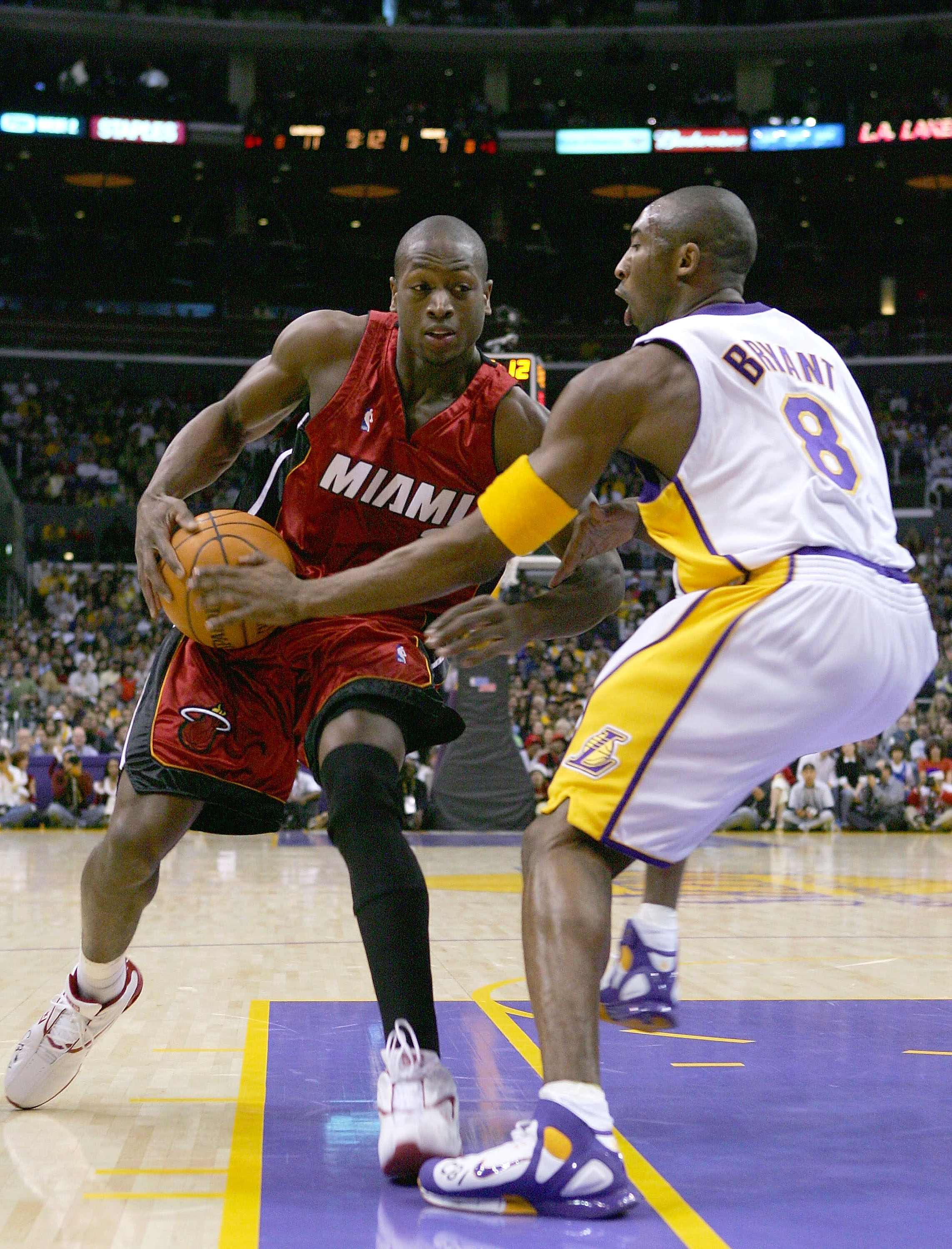 爆发与轴心 爆发与轴心